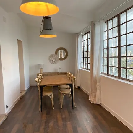 Leopold Housse Apartment *